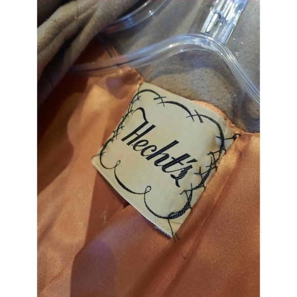 Vintage 1960s Womens Wool and Fur 3/4 Sleeve Coat Moth Holes - Picture 13 of 16